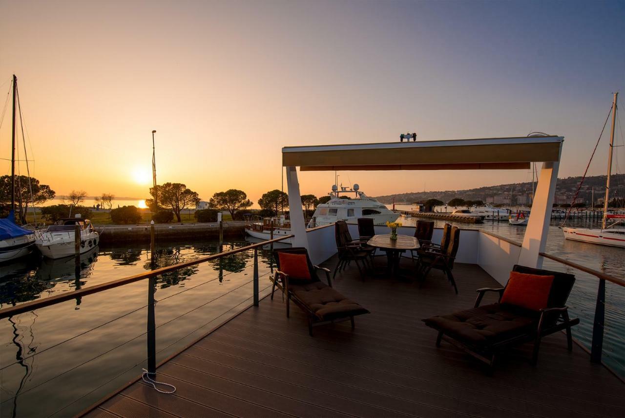 Floating Sea House Portorose Hotel Екстериор снимка